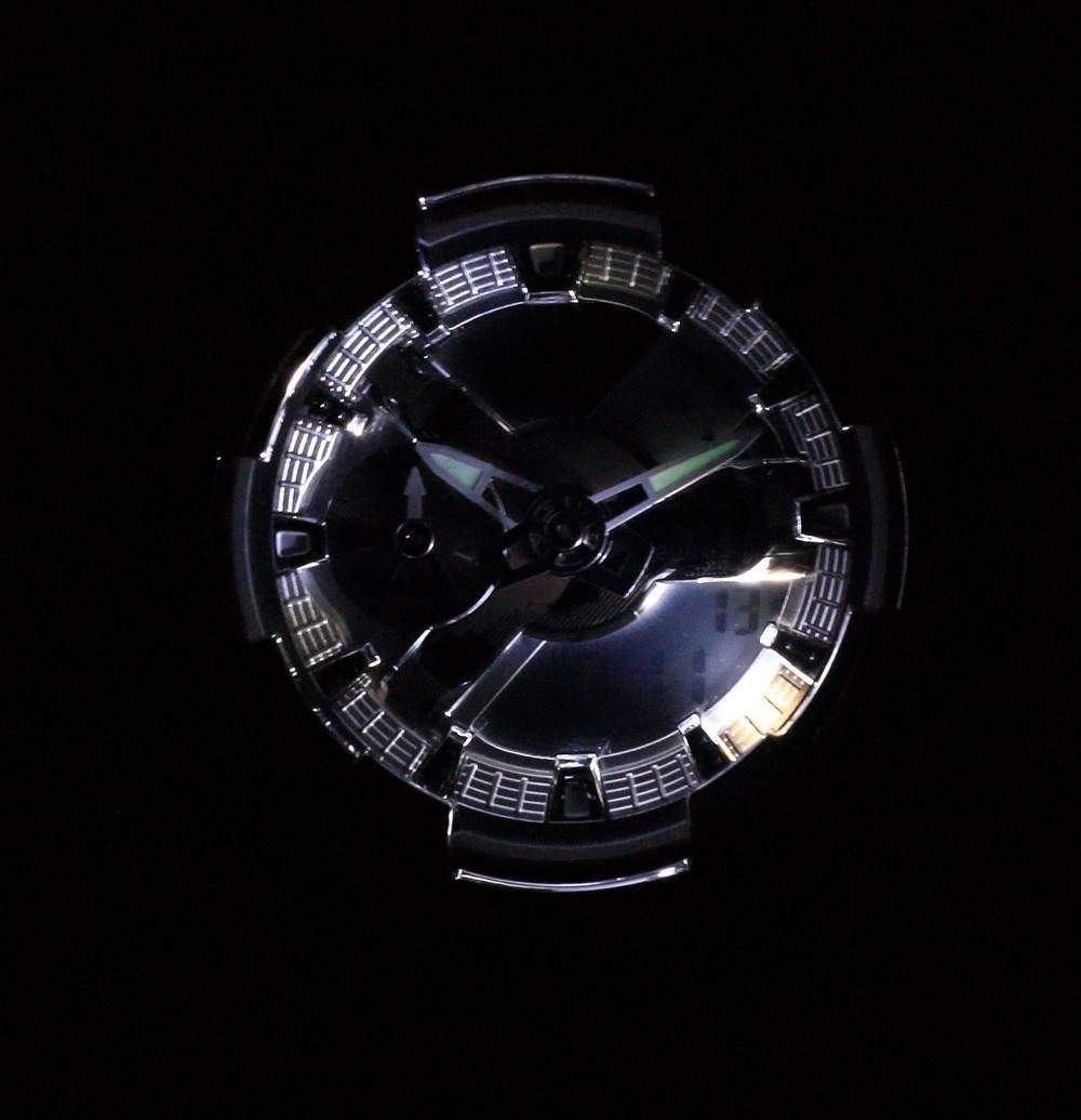 Casio G-Shock Special Color Analog Digital GM-110SCM-1A GM110SCM-1 200M Herrenuhr