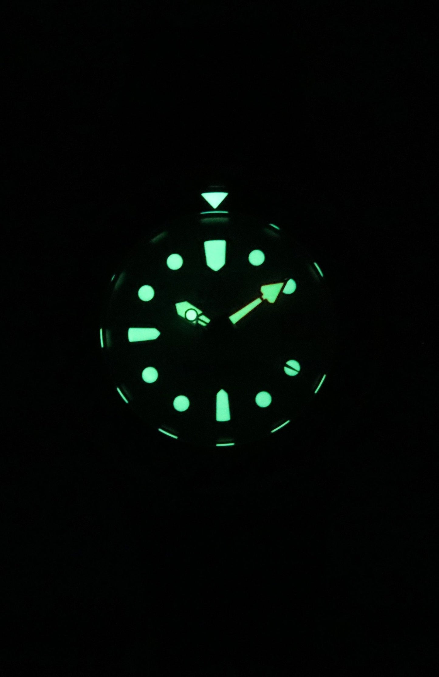 Ratio FreeDiver Version 02 Helium Safe 1000M Sapphire Quarz Mint Gr?nes Zifferblatt 1038EF102V-GRN-V02 Herrenuhr