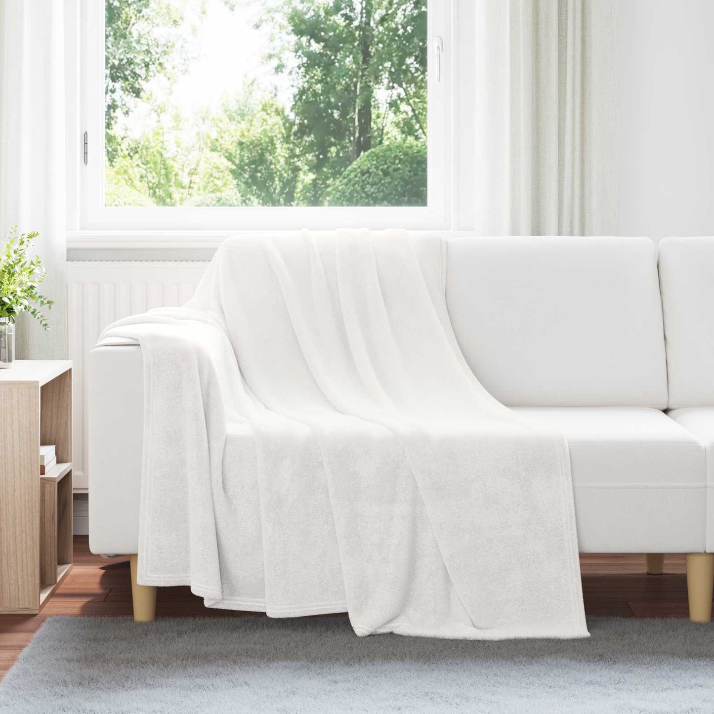 Throw Blanket White 150 x 200 cm Fleece