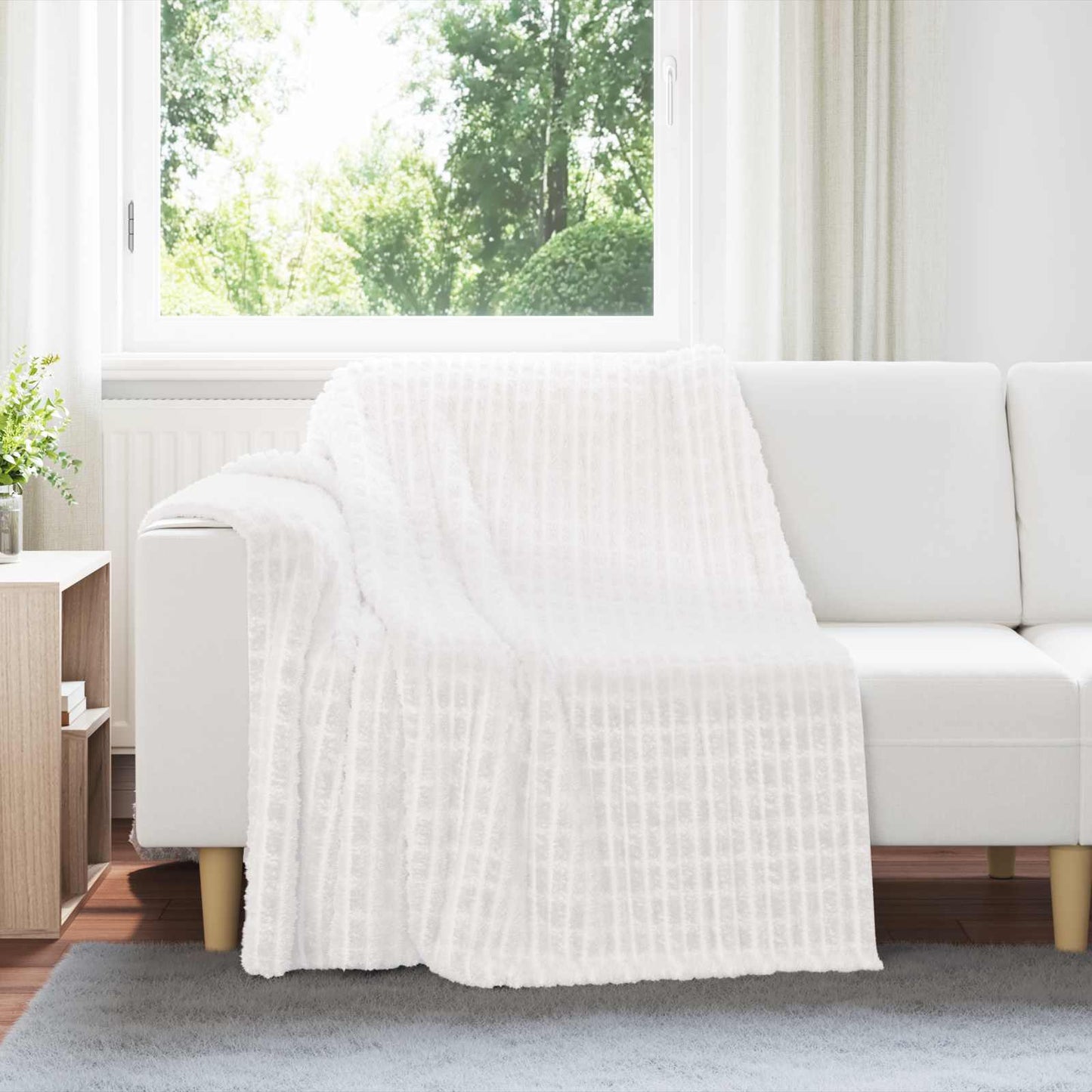 White Throw Blanket 200 x 150 cm Fleece