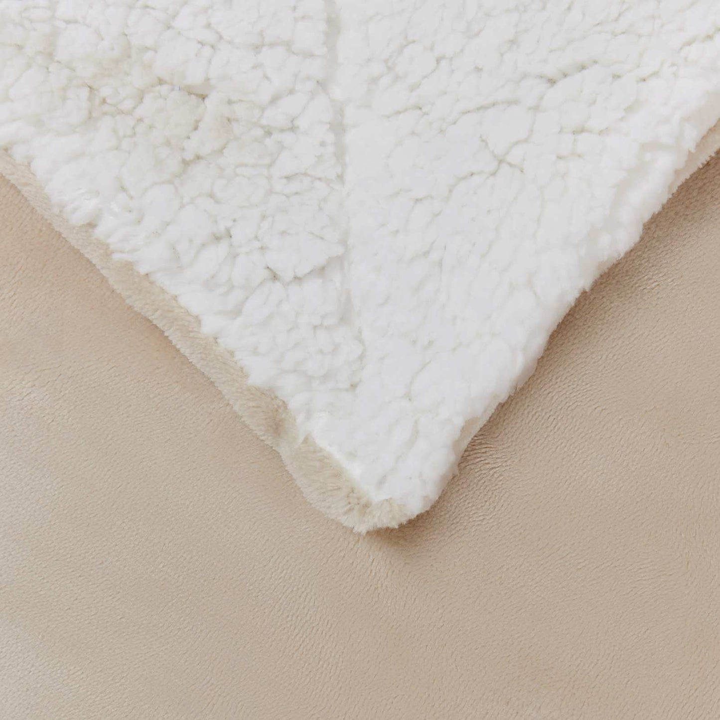 Jeté de lit polaire beige 240 x 270 cm