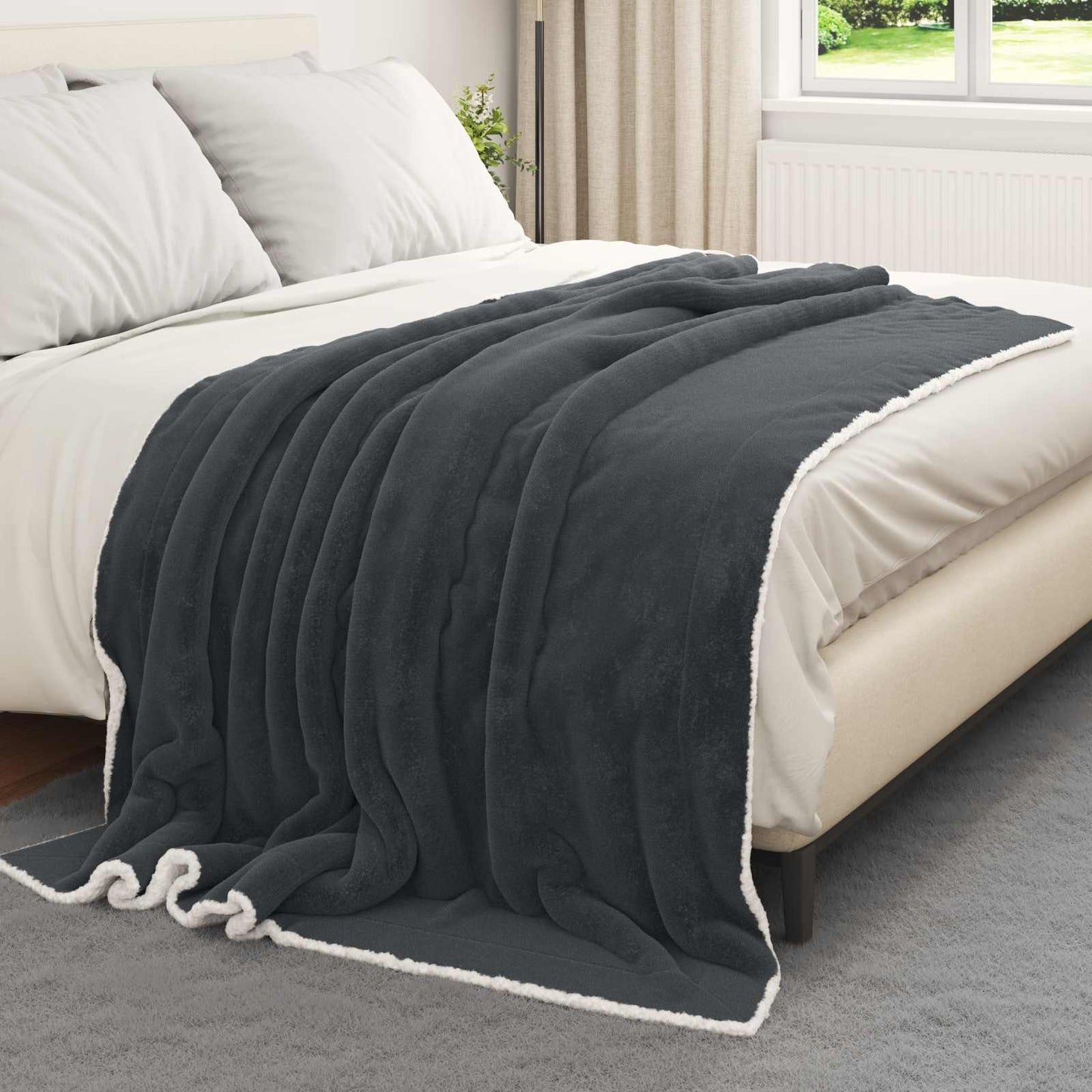 Plaid gris foncé 150 x 200 cm polaire