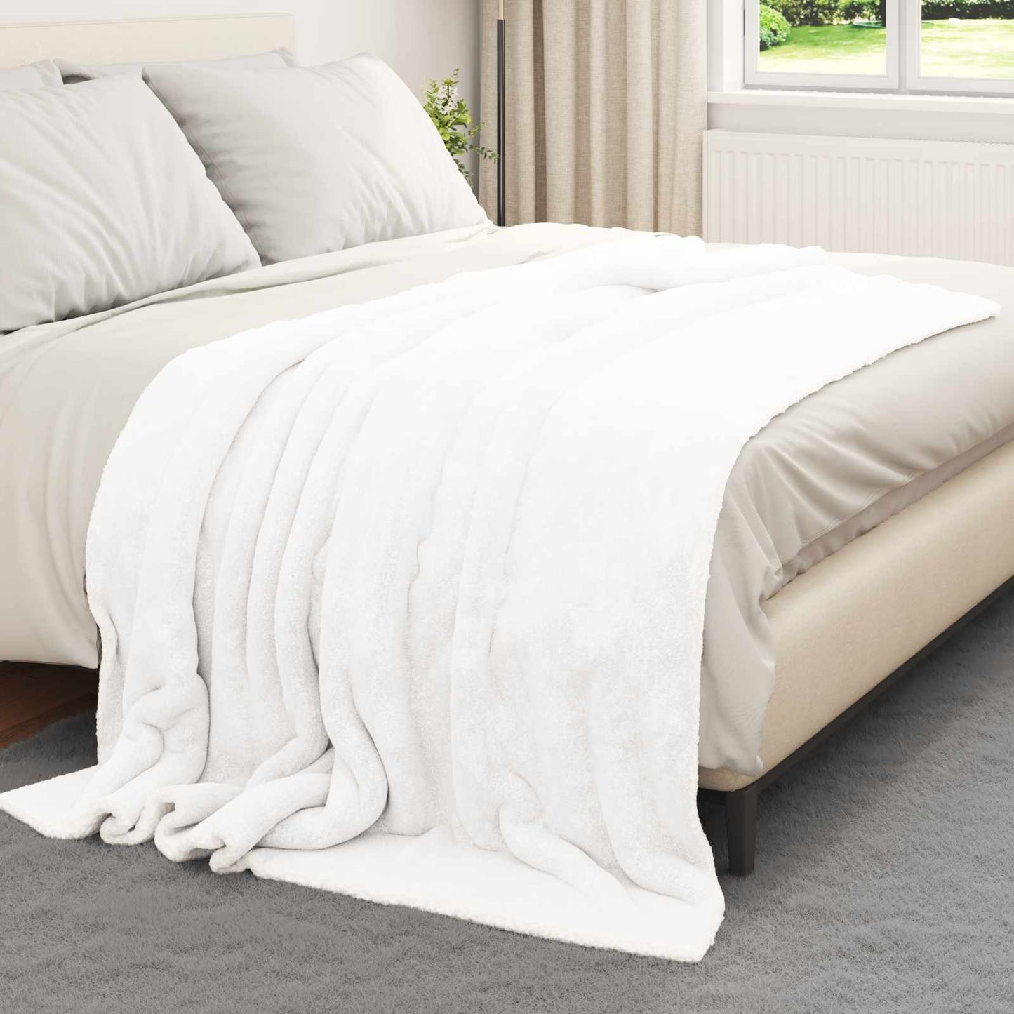 Throw Blanket White 150 x 200 cm Fleece