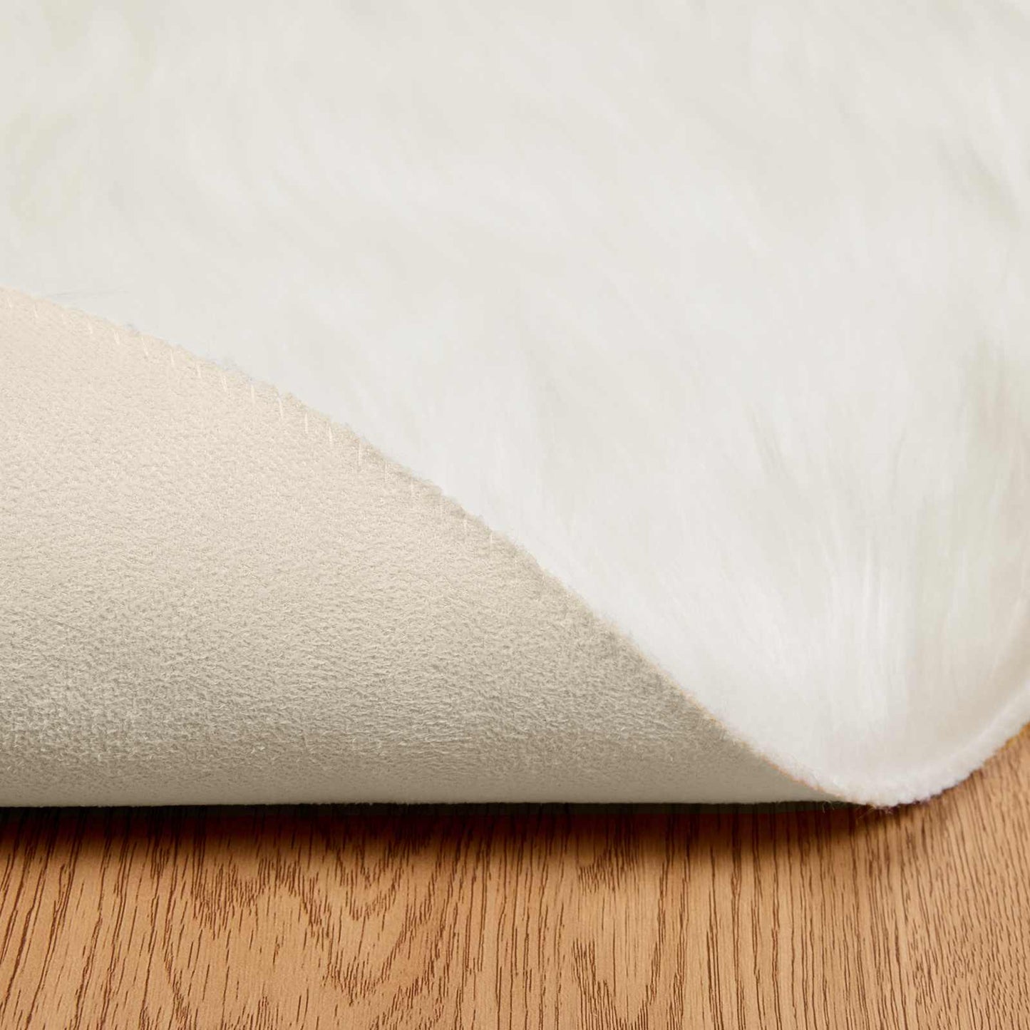 Kunstschaffell Teppich Tafalla Weiß Ø 120 cm Polyester