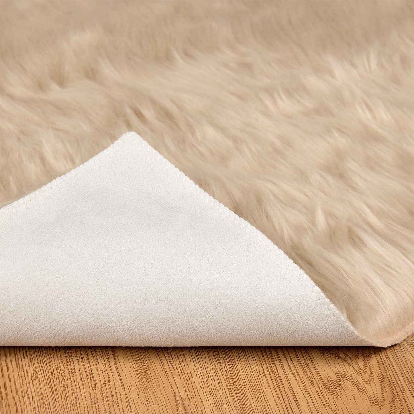 Kunstschaffell Teppich Tafalla Beige 160 x 230 cm Polyester