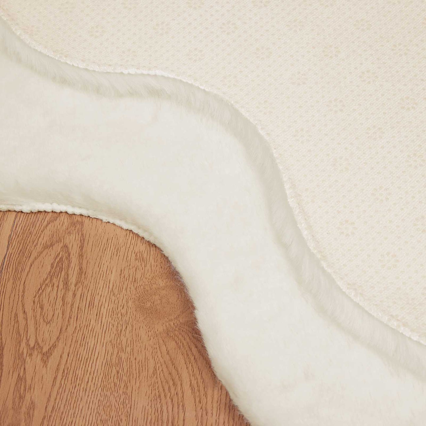 Tapis lapin en fausse fourrure Olite Crème 80 x 120 cm Polyester