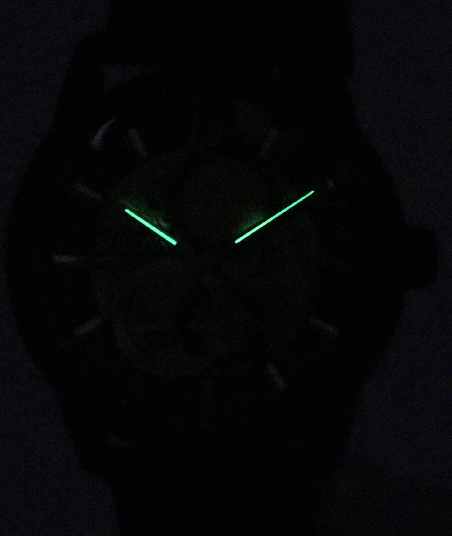 Bulova Classic Sutton Black Skelett-Zifferblatt Automatik 98A283 Herrenuhr