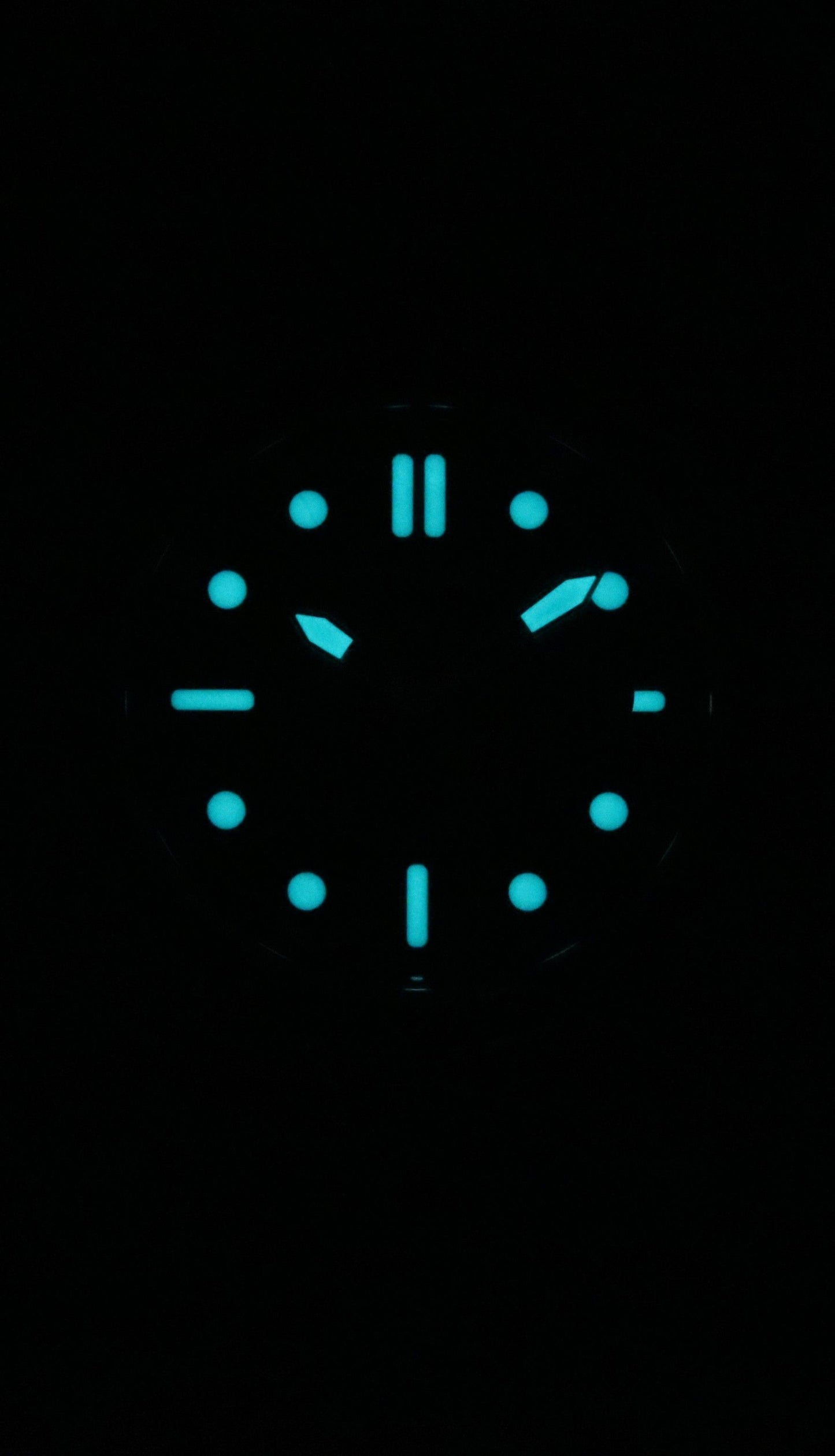 Citizen Marine Eco-Drive Edelstahl Gr?nes Zifferblatt AW1811-82X 100M Herrenuhr