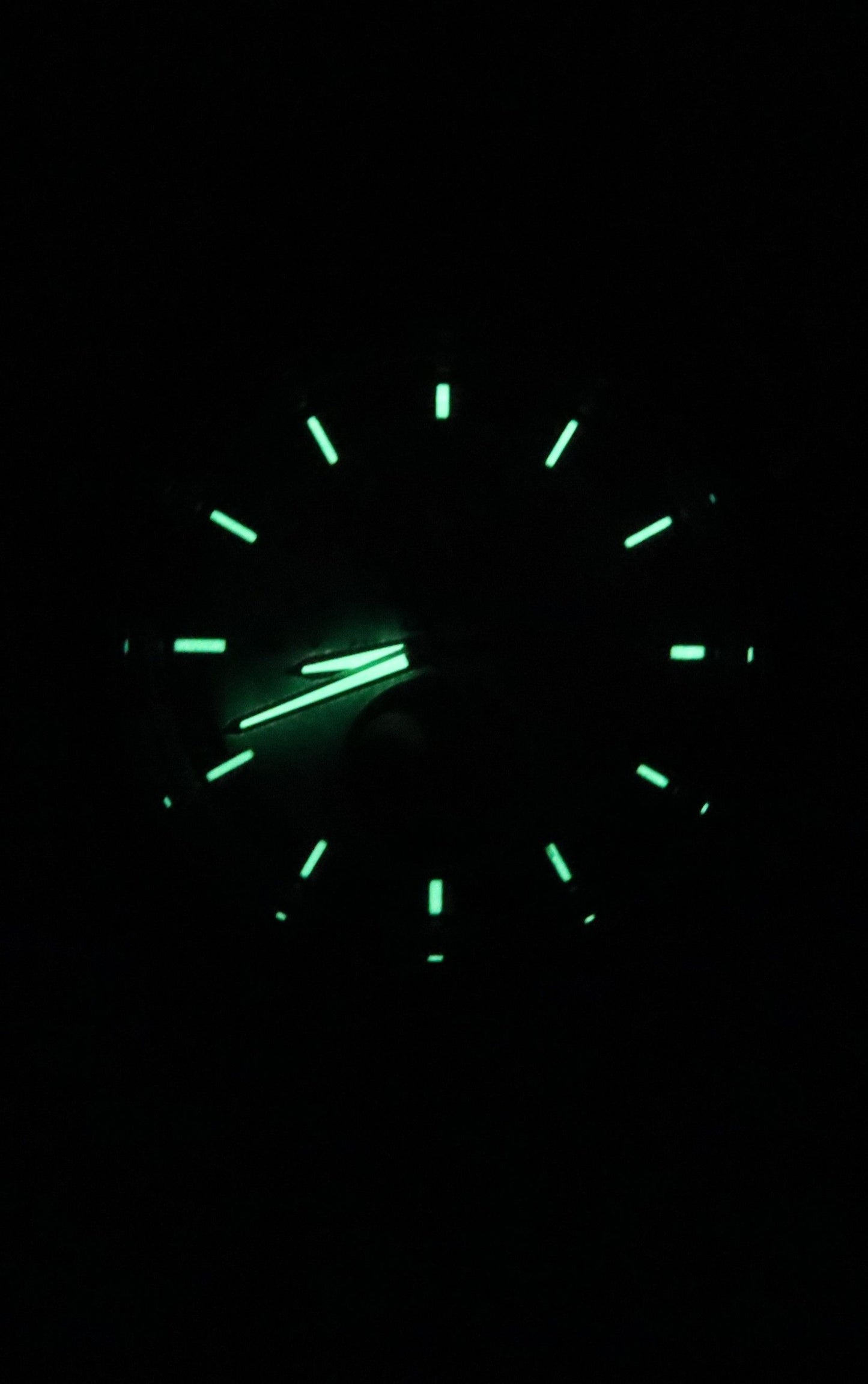 Citizen Eco-Drive Tsuki-yomi Super Titanium Radio Controlled Graues Zifferblatt BY1010-81H 100M Herrenuhr