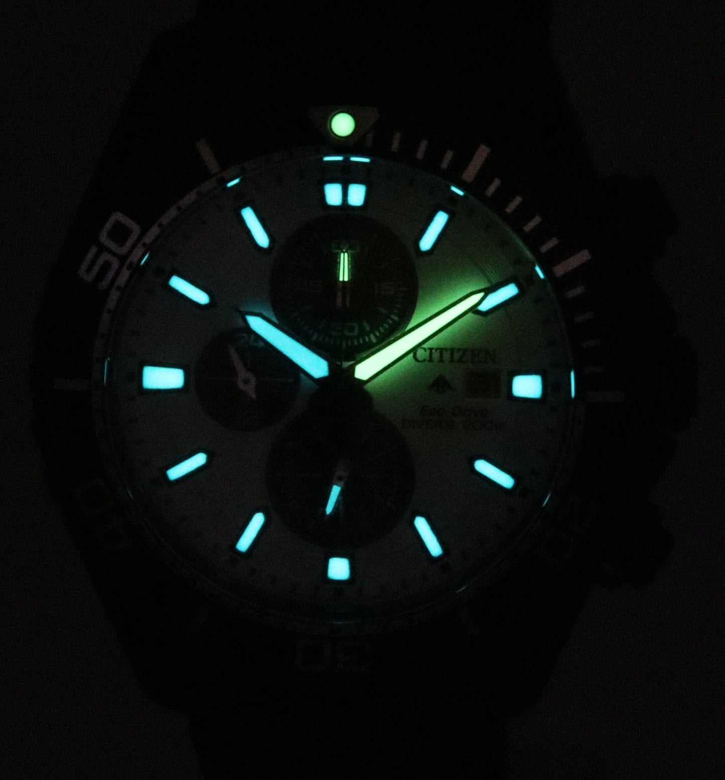 Citizen Promaster Marine Eco-Drive Chronograph White Dial Taucher CA0825-05A 200M Herrenuhr