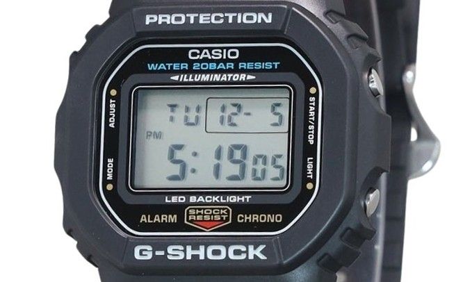 Casio G-Shock Digital Resin Strap Quarz DW-5600UE-1 200M Herrenuhr