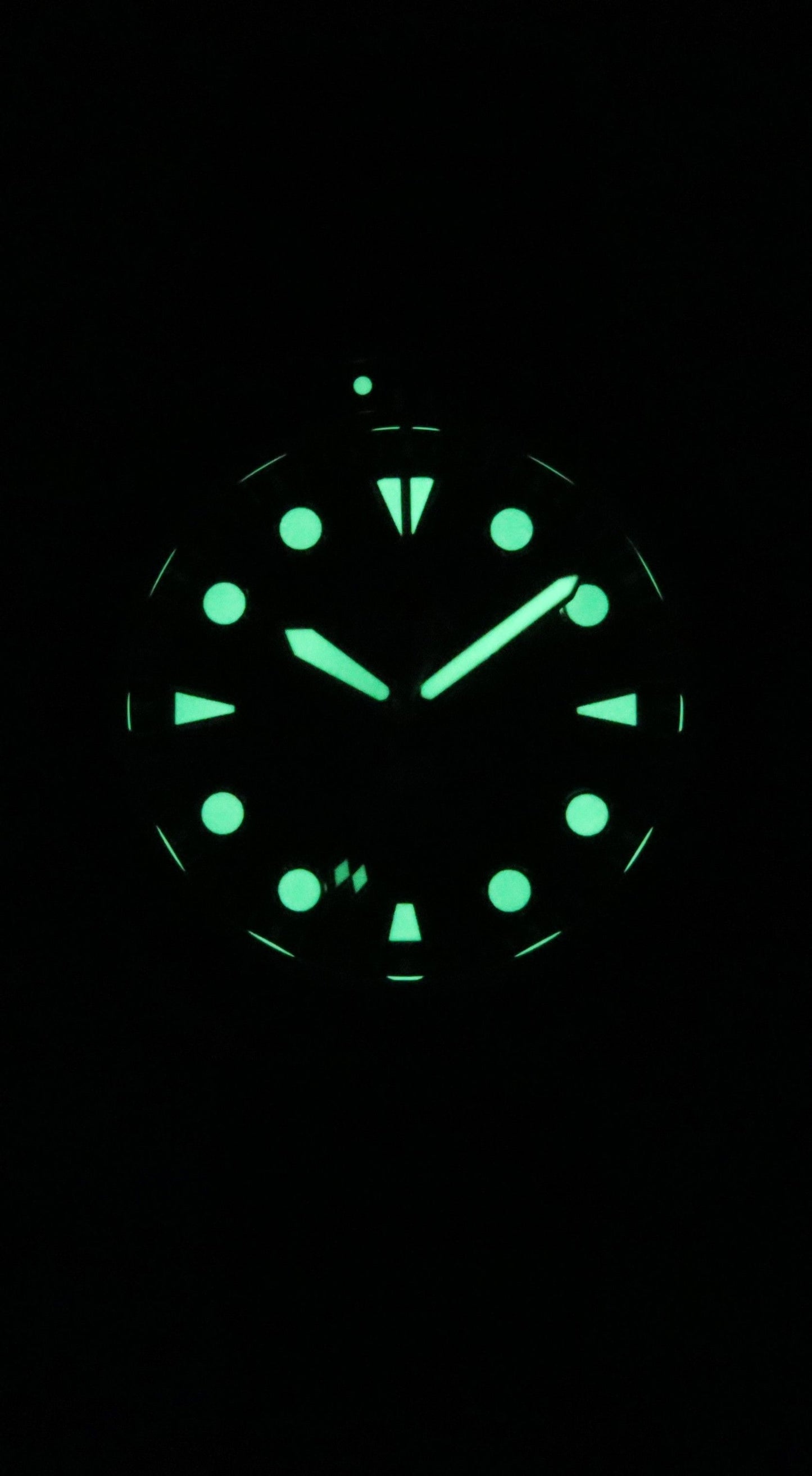 Fossil Breaker Silicone Strap Schwarzes Zifferblatt Quarz Taucher FS6062 200M Herrenuhr