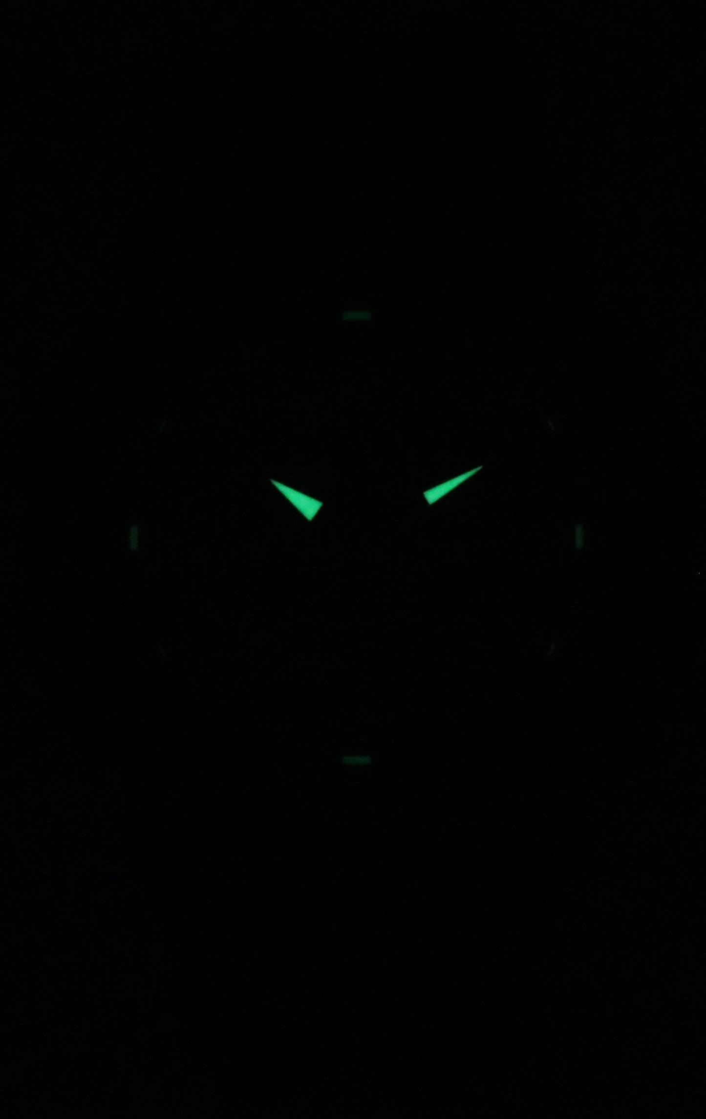 Casio G-Shock Analog Digital Bio-Based Resin Strap Schwarzes Zifferblatt Quarz GA-010-1A1 200M Herrenuhr