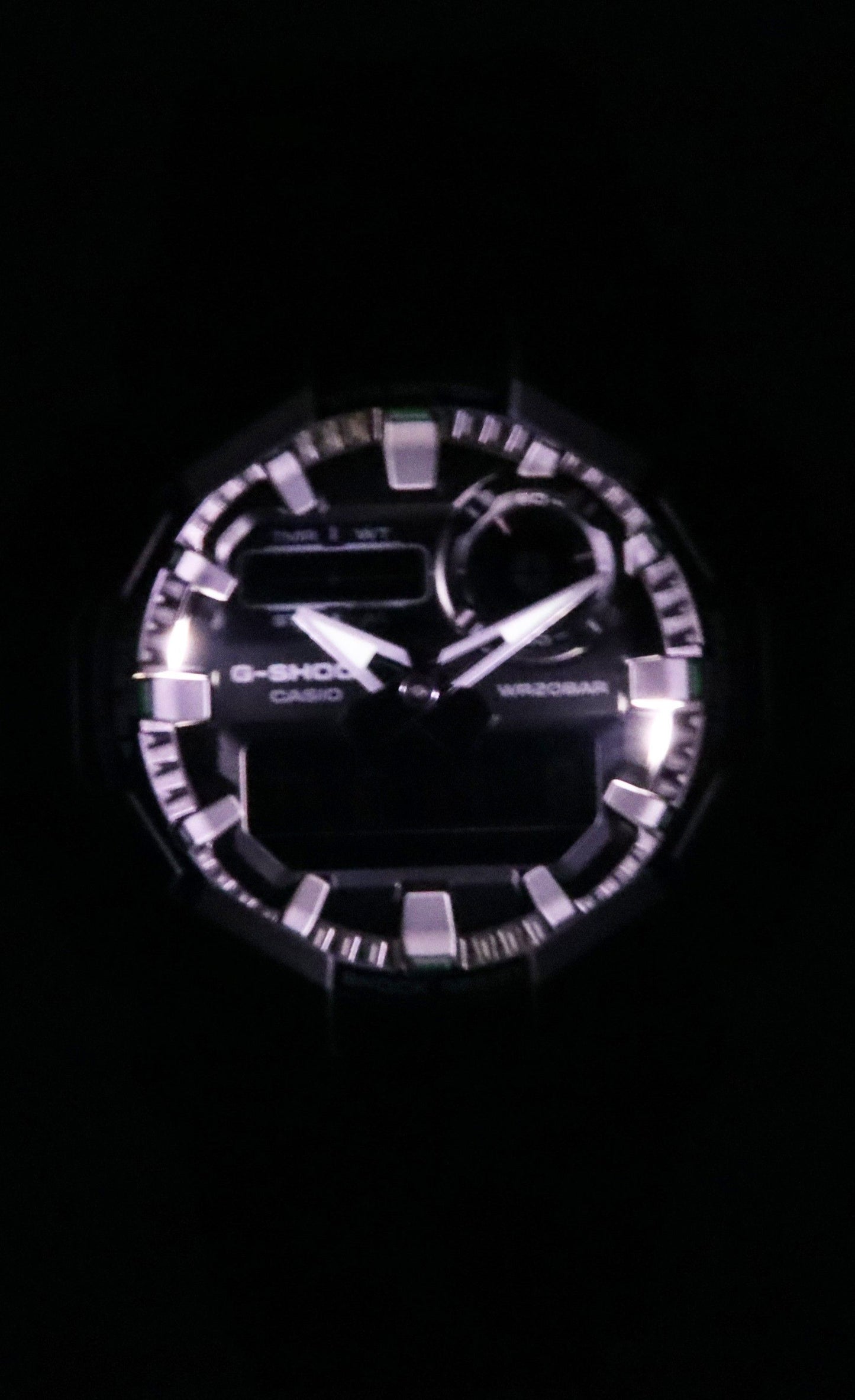 Casio G-Shock Analog Digital Bio-Based Resin Strap Schwarzes Zifferblatt Quarz GA-010-1A1 200M Herrenuhr