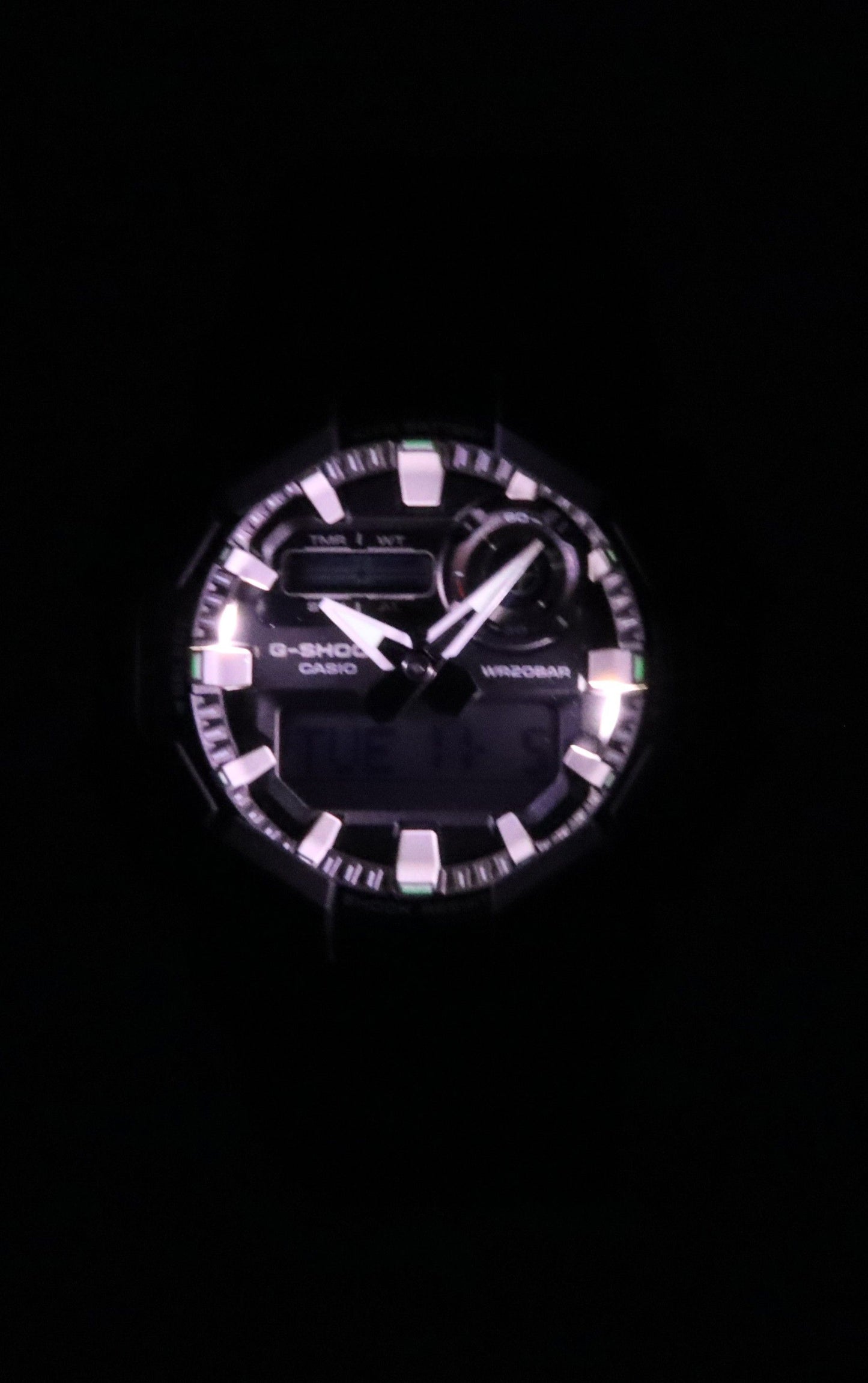 Casio G-Shock Analog Digital Bio-Based Resin Strap Schwarzes Zifferblatt Quarz GA-010-1A 200M Herrenuhr