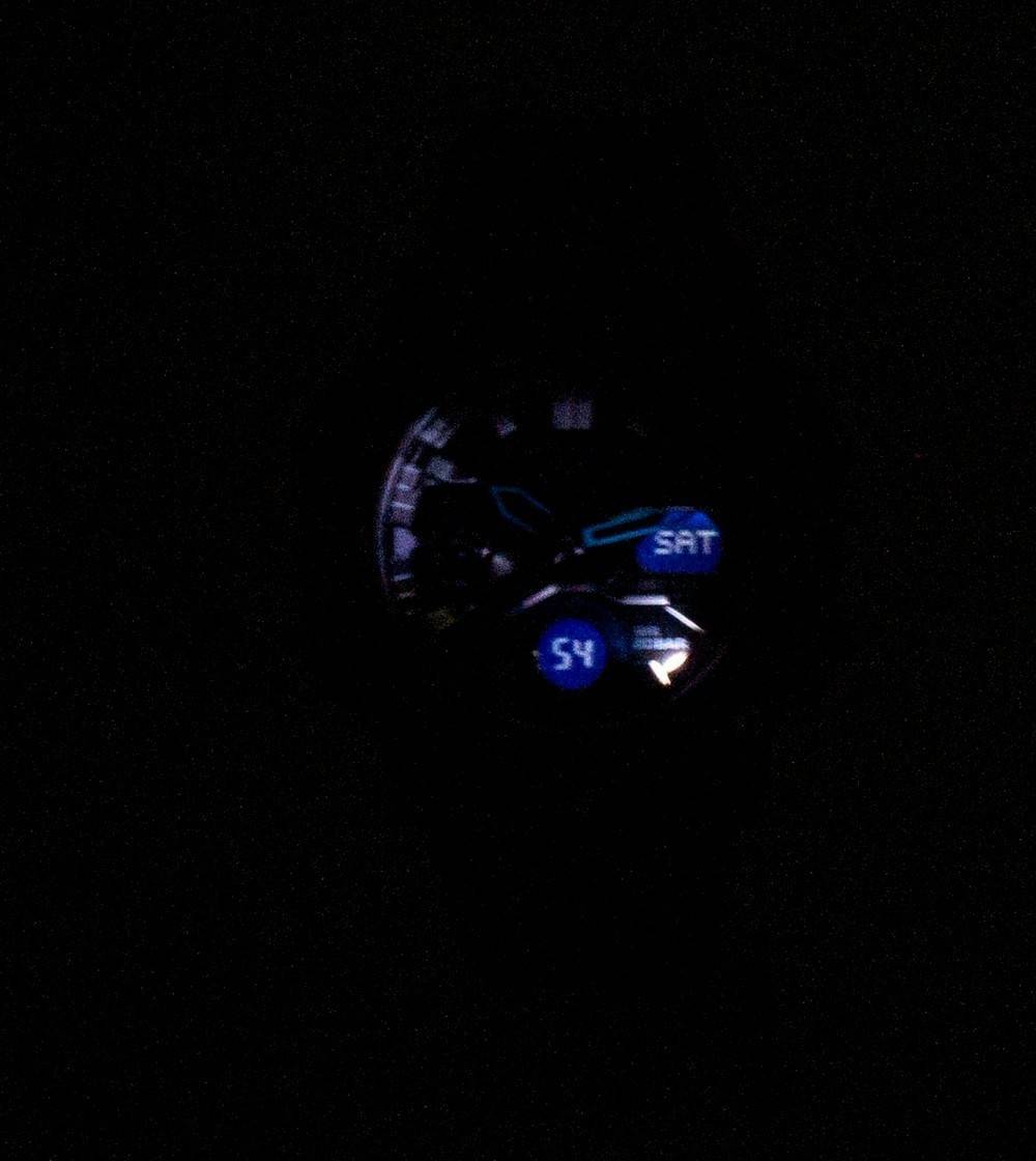 Casio G-Shock Standard Analog Digital Carbon Core Taucher GA-2000-1A2 GA2000-1A2 200M Herrenuhr