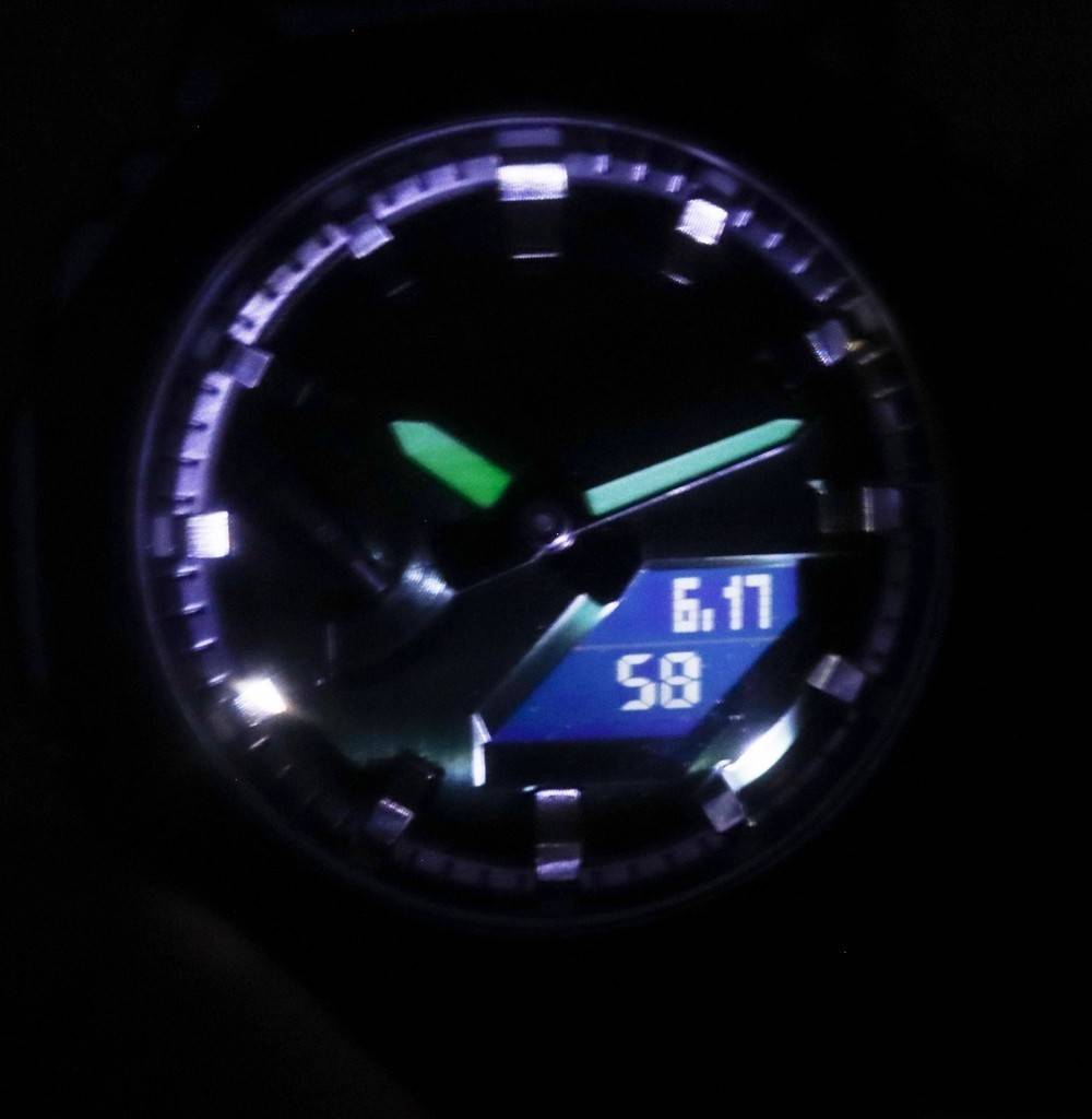 Casio G-Shock Analog Digital Quarz Taucher GM-2100B-3A GM2100B-3 200M Herrenuhr