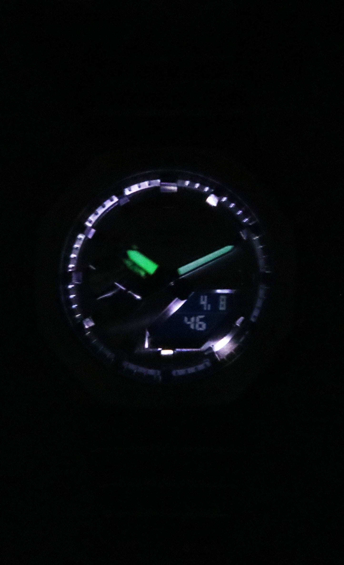 Casio G-Shock G-Steel Fine Metallic Tough Silicone Strap Graues Zifferblatt Quarz GM-2100YM-8A 200M Herrenuhr
