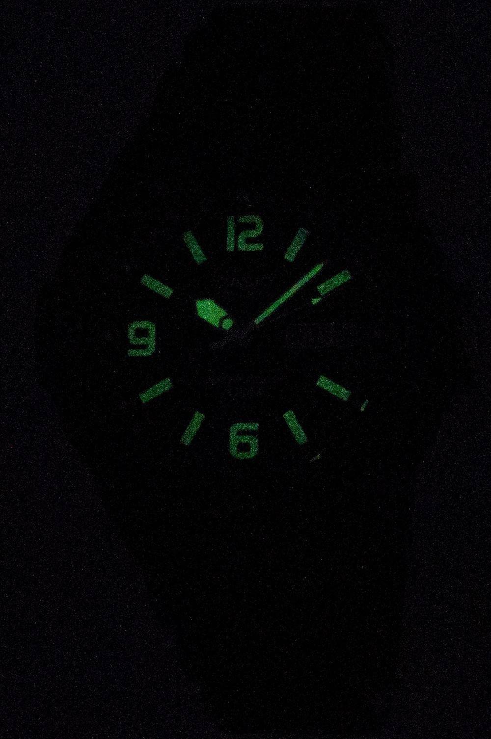 Casio Quarz Analog 100M Black Resin Strap MRW-200H-1B2VDF MRW200H-1B2VDF Herrenuhr