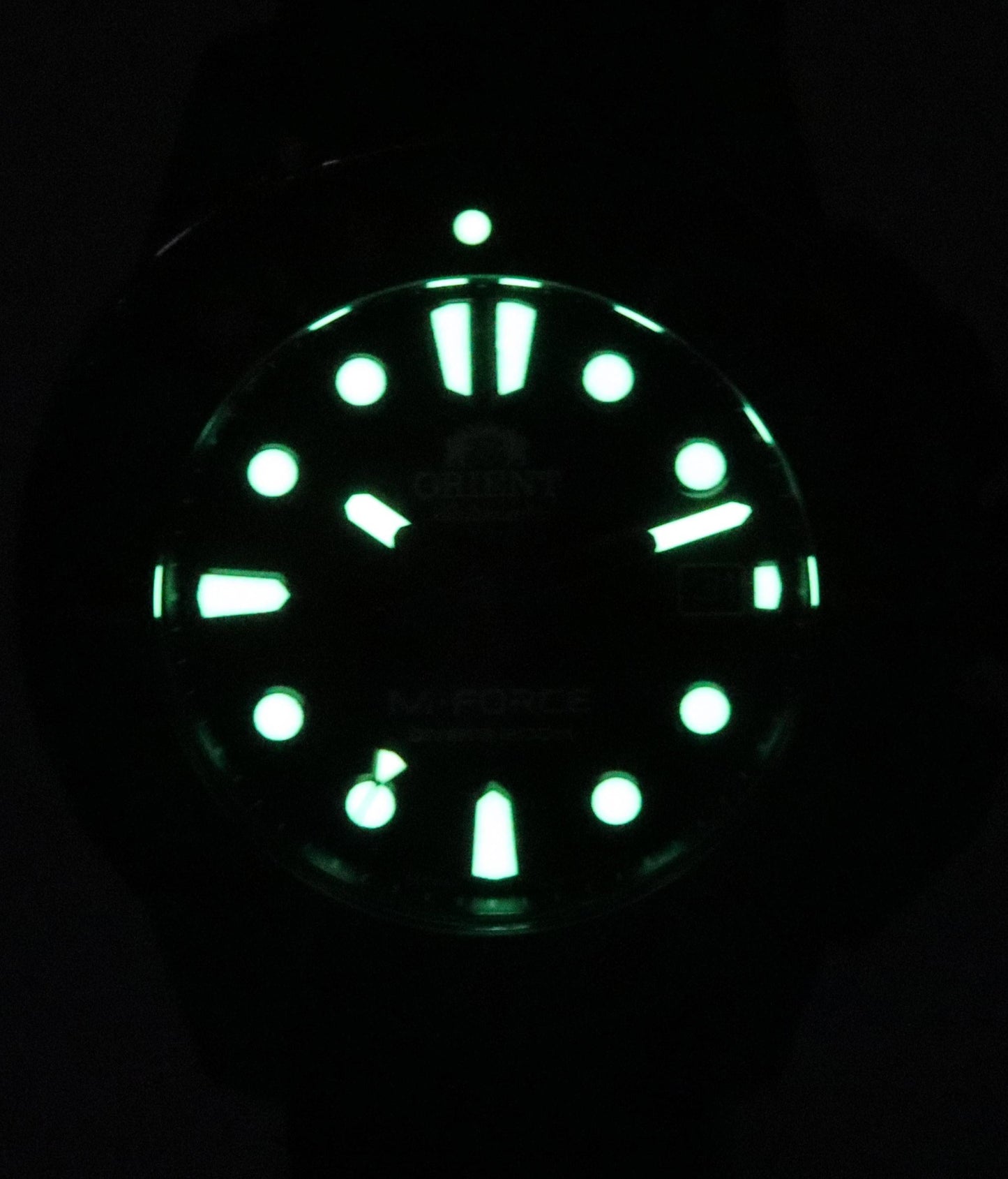 Orient M-Force Limited Edition Red Dial Automatik Taucher RA-AC0L09R00B 200M Herrenuhr