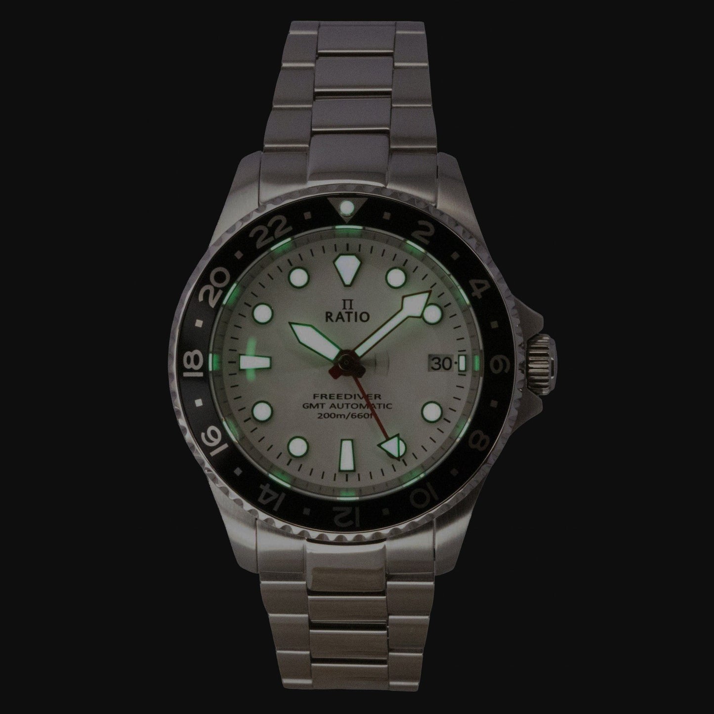 Ratio FreeDiver GMT Series Sapphire Edelstahl White Dial Automatik RTF057 200M Herrenuhr