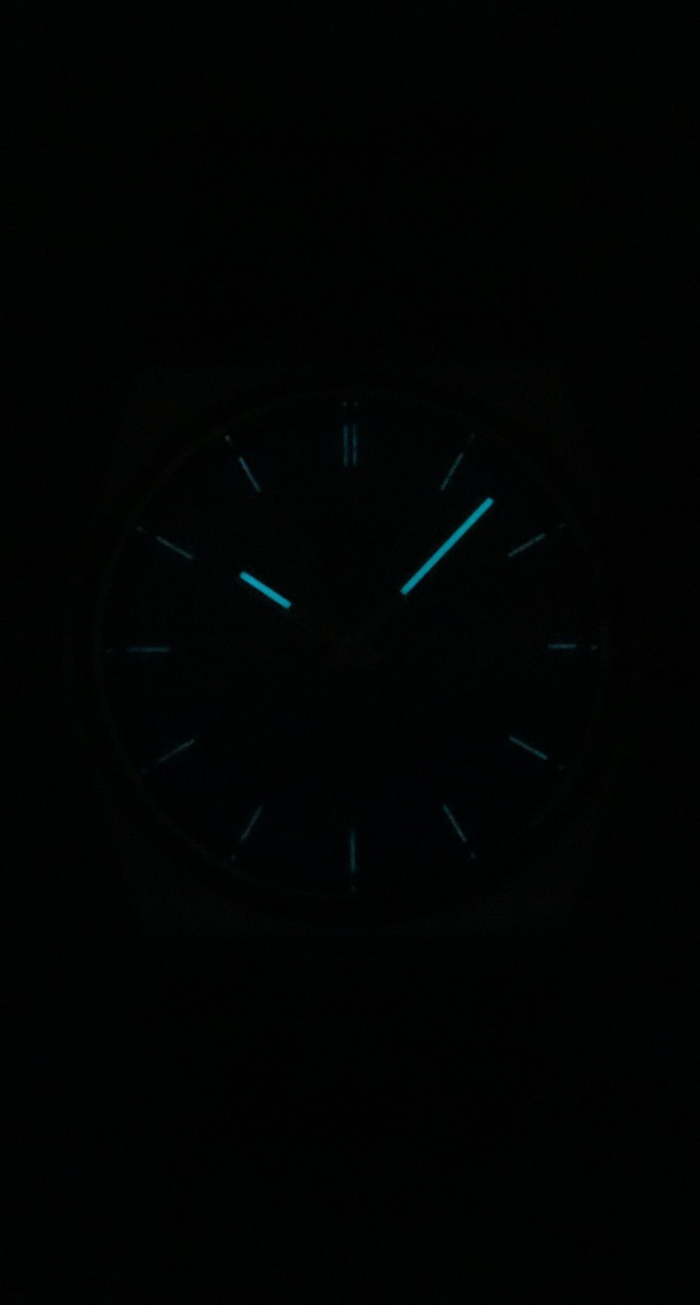 Tissot PRX Powermatic 80 Gradient Edelstahl Ice Blue Chameleon Dial Automatik T137.407.11.351.01 100M Herrenuhr
