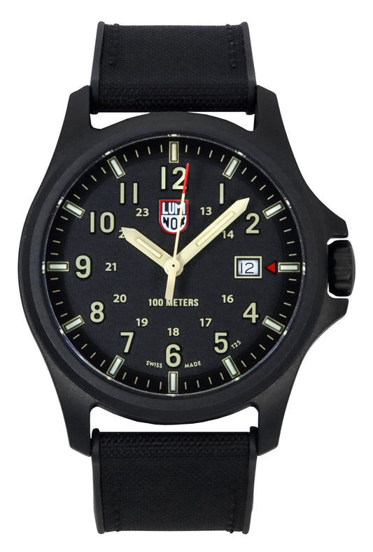 Luminox Atacama Field Rubber Strap Schwarzes Zifferblatt Quarz XL.1970.Set 100M Herrenuhr With Extra Strap